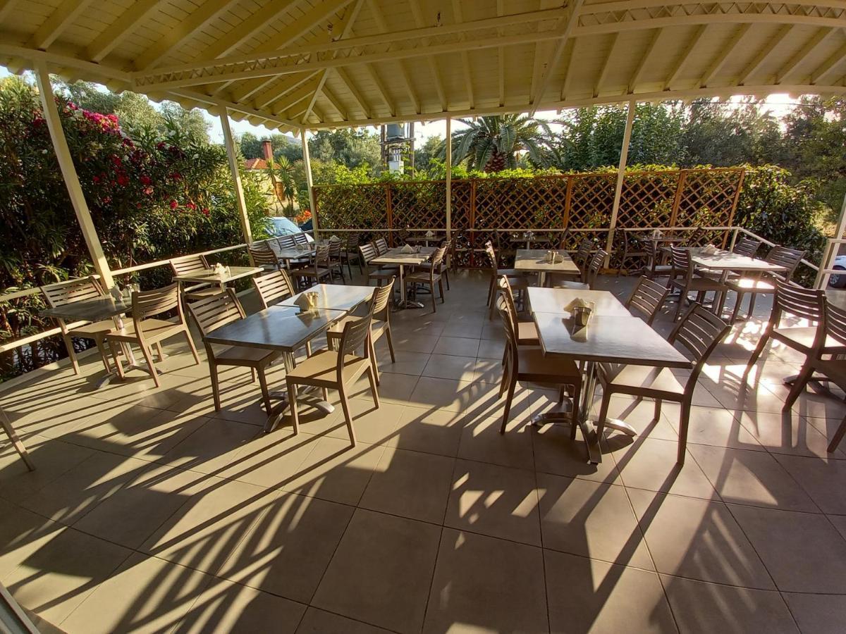 Hotel Bella Vista ميثيمْنا المظهر الخارجي الصورة