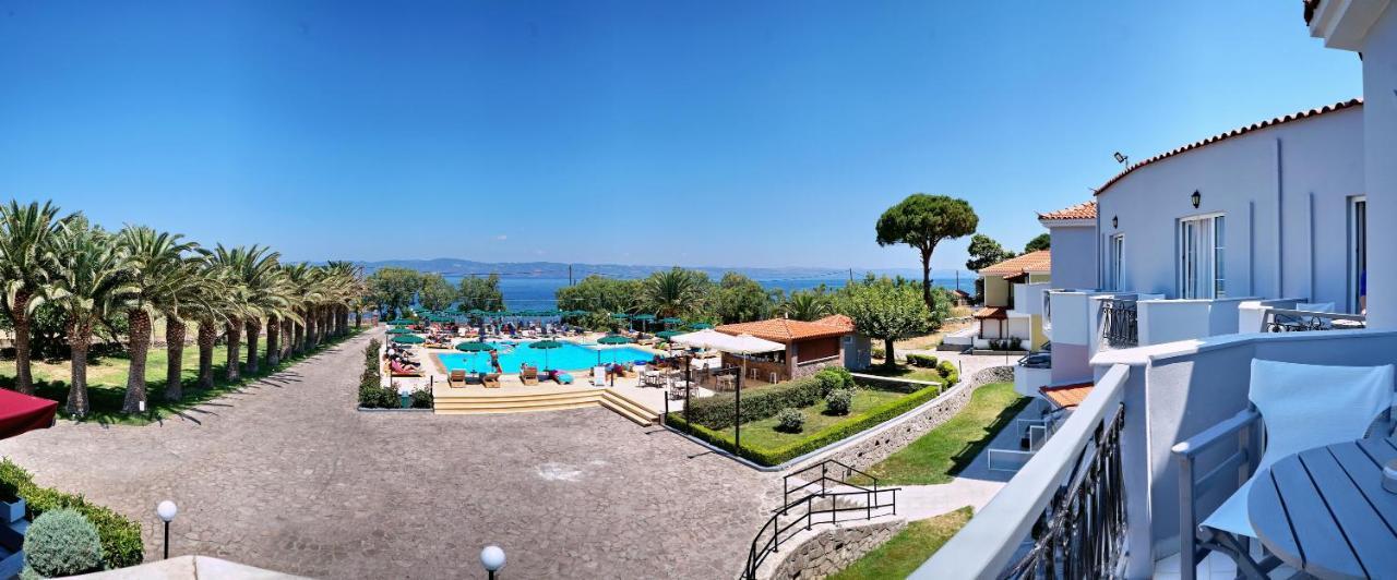 Hotel Bella Vista ميثيمْنا المظهر الخارجي الصورة