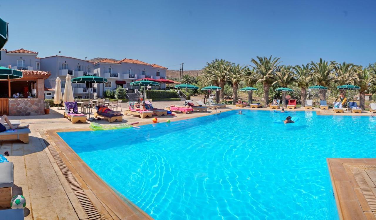 Hotel Bella Vista ميثيمْنا المظهر الخارجي الصورة