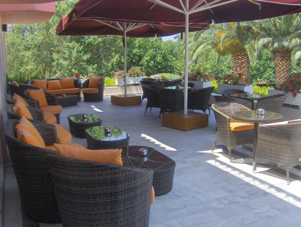 Hotel Bella Vista ميثيمْنا المظهر الخارجي الصورة