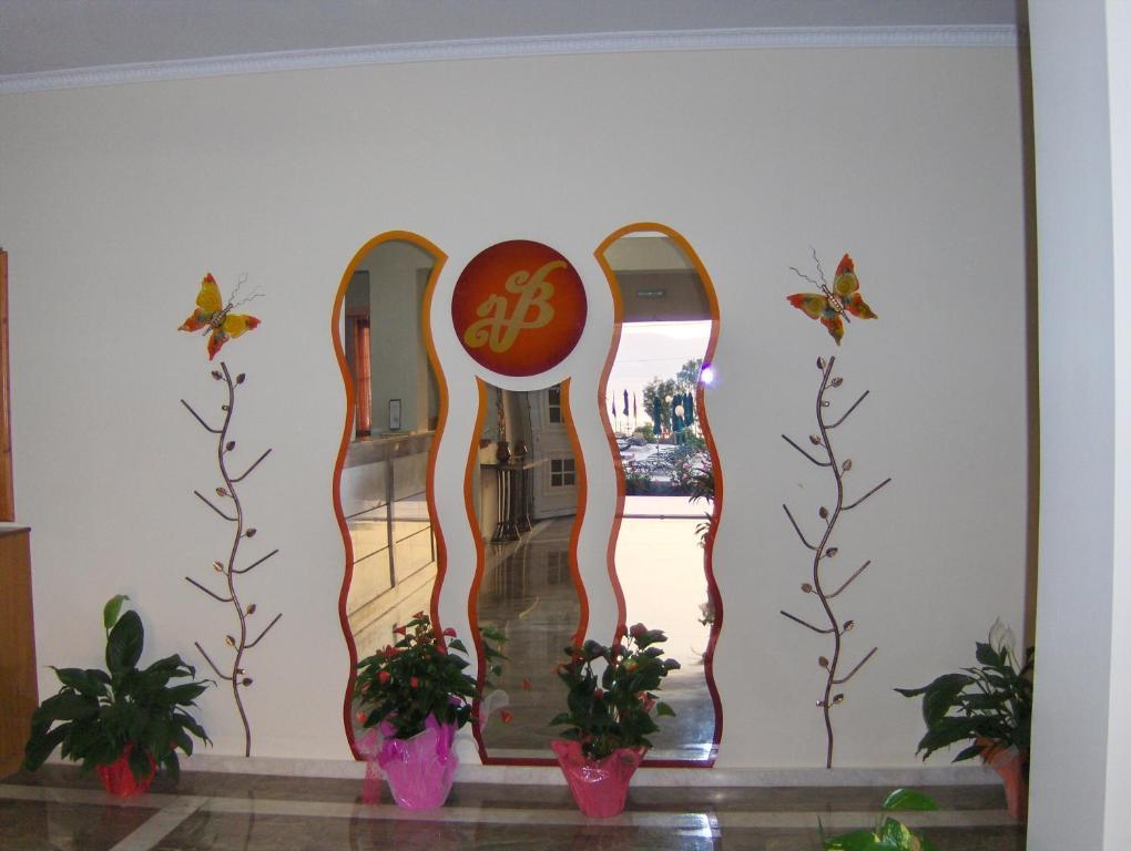 Hotel Bella Vista ميثيمْنا المظهر الخارجي الصورة