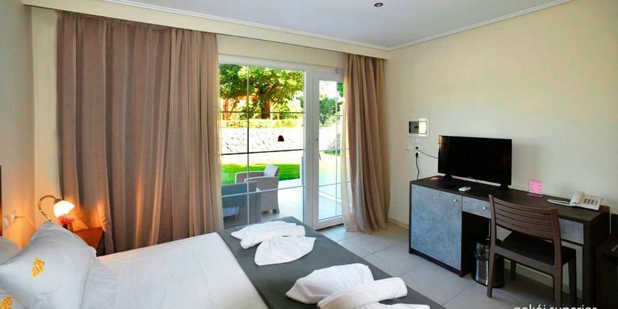 Hotel Bella Vista ميثيمْنا المظهر الخارجي الصورة